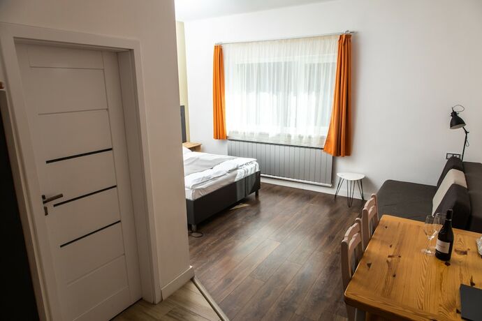 Imagen de la habitación del Hotel Feh&eacute;r Sas Panzi&oacute; &eacute;s &Eacute;tterem. Foto 20