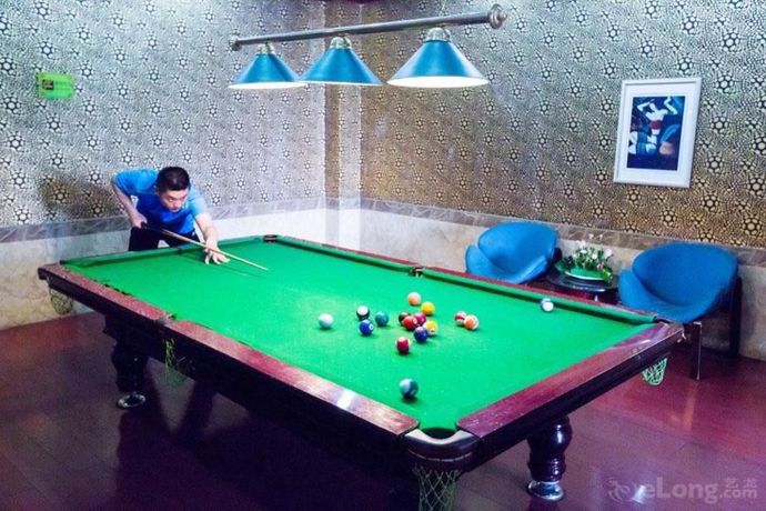 Imagen de los interiores del Hotel Feicheng Blossom. Foto 13
