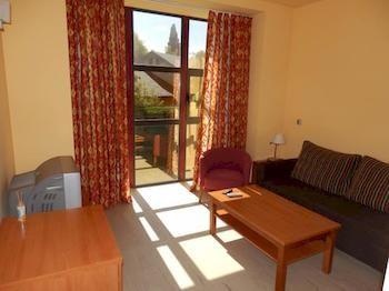 Imagen de la habitación del Hotel Feijoo Apartamentos Turisticos. Foto 4