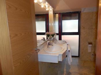 Imagen de la habitación del Hotel Feijoo Apartamentos Turisticos. Foto 6