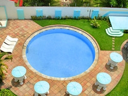 Imagen de la piscina del Hotel Feira Palace. Foto 4