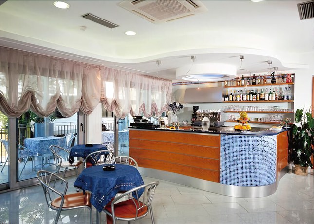Imagen del bar/restaurante del Hotel Feldberg, Rimini. Foto 6