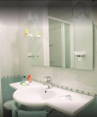 Imagen de la habitación del Hotel Feldberg, Rimini. Foto 8