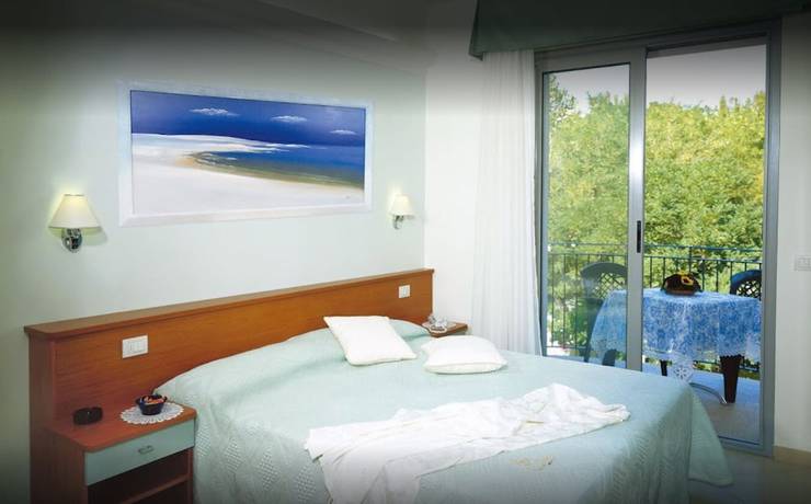Imagen de la habitación del Hotel Feldberg, Rimini. Foto 9