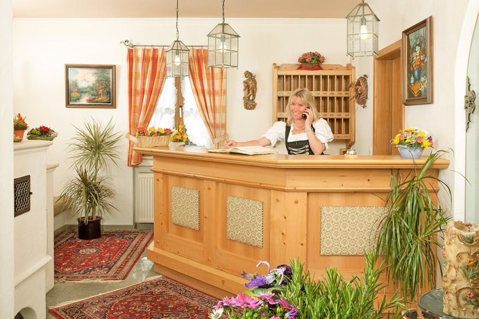 Imagen de los interiores del Hotel Feldmeier. Foto 19