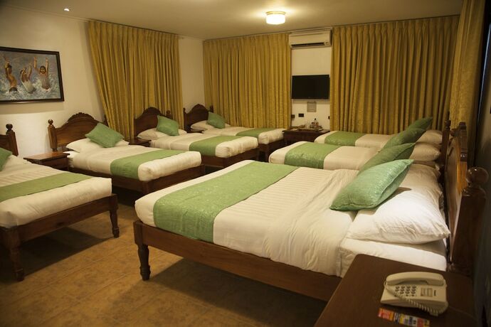 Imagen de la habitación del Hotel Felicidad. Foto 18