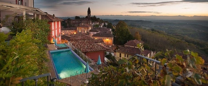 Imagen de la piscina del Hotel Felicin - Villa Stella. Foto 15