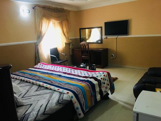 Imagen de la habitación del Hotel Feligold Royal Benin. Foto 5