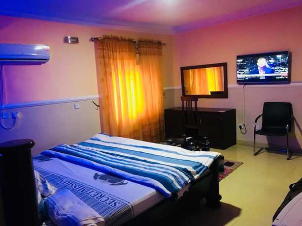 Imagen de la habitación del Hotel Feligold Royal Benin. Foto 7