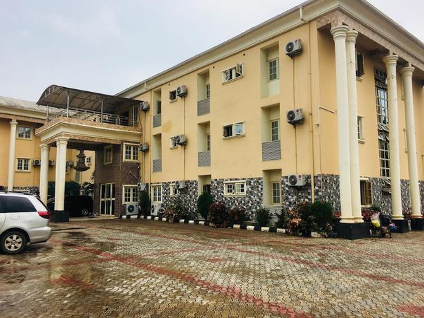 Imagen general del Hotel Feligold Royal Benin. Foto 1