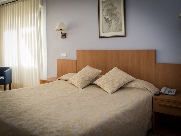 Imagen de la habitación del Hotel Felipe Ii, Peñíscola. Foto 13