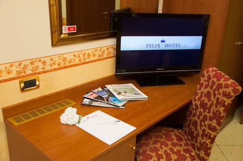 Imagen de la habitación del Hotel Felix, Montecchio Maggiore. Foto 8
