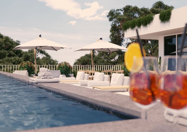 Imagen de la piscina del Hotel Felix Olbia. Foto 18