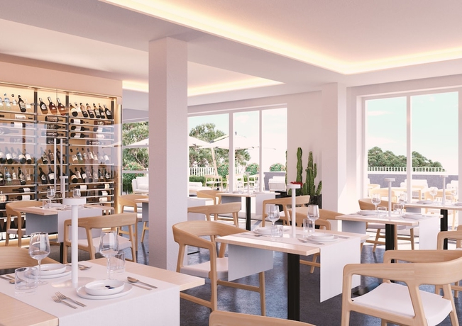 Imagen del bar/restaurante del Hotel Felix Olbia. Foto 6