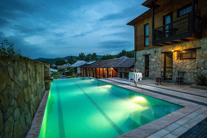 Imagen de la piscina del Hotel Felix Pension. Foto 18