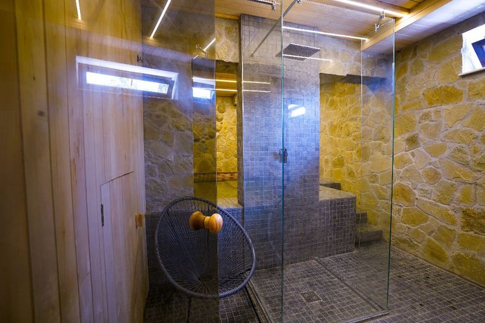 Imagen de la piscina del Hotel Felix Pension. Foto 19