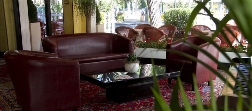 Imagen de los interiores del Hotel Felix Pindemonte. Foto 7