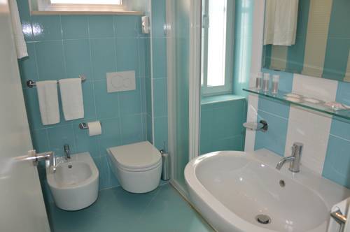 Imagen de la habitación del Hotel Felix, Rimini. Foto 8
