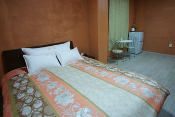 Imagen de la habitación del Hotel Feliz Town. Foto 2