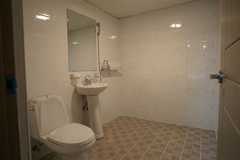 Imagen de la habitación del Hotel Feliz Town. Foto 11