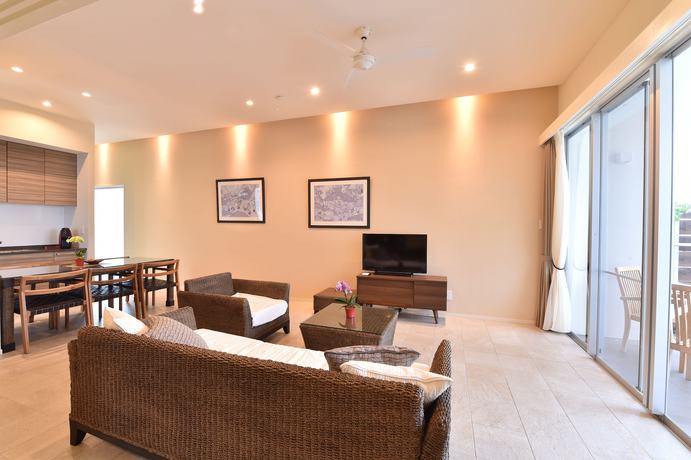 Imagen de la habitación del Hotel Feliz Villa Suite Miyakojima Ueno. Foto 6