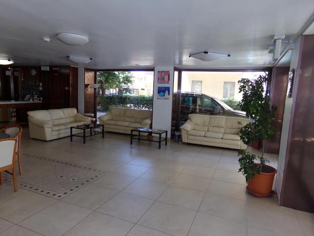 Imagen de los interiores del Hotel Fellini Rimini. Foto 7