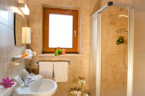 Imagen de la habitación del Hotel Felseneck. Foto 7