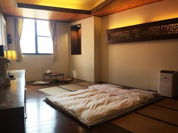 Imagen de la habitación del Hotel Fenchihu. Foto 16