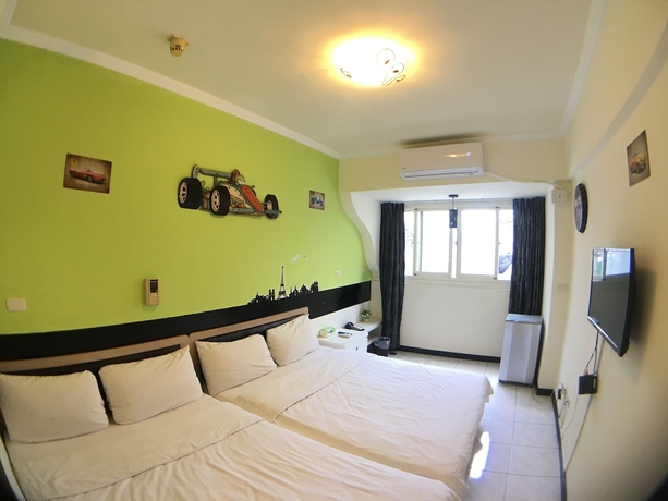 Imagen de la habitación del Hotel Fengchia Sandiego. Foto 6