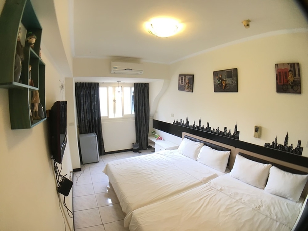 Imagen de la habitación del Hotel Fengchia Sandiego. Foto 14