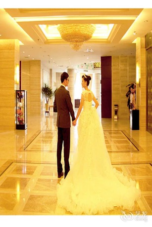 Imagen de los interiores del Hotel Fengdu International Hotel. Foto 11