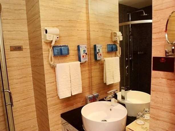 Imagen de la habitación del Hotel Fengdu International Hotel. Foto 2
