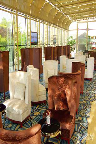 Imagen de los interiores del Hotel Fengdu International Hotel. Foto 18