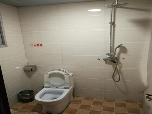 Imagen de la habitación del Hotel Fenghuang Fengyuxuan Boutique Guesthouse ( Fenghua. Foto 8