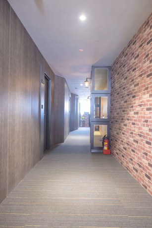 Imagen de los interiores del Hotel Fengjia K. Foto 16