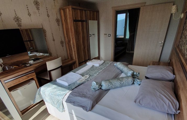 Imagen de la habitación del Hotel Fengo. Foto 12