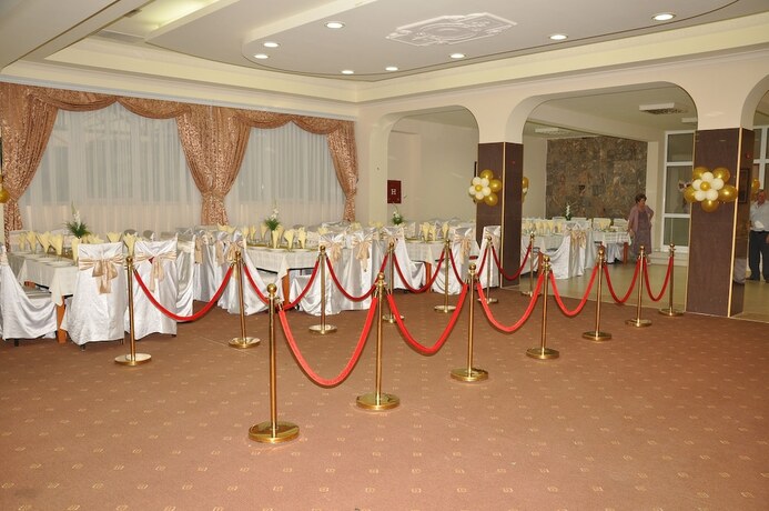 Imagen general del Hotel Feni. Foto 8