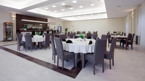 Imagen general del Hotel Feniks, Gniezno. Foto 5