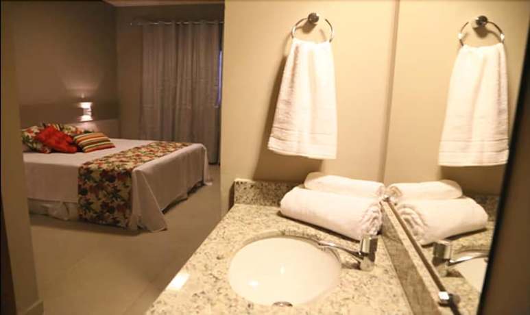 Imagen de la habitación del Hotel Fenix Araxa. Foto 8