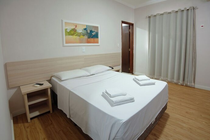 Imagen de la habitación del Hotel Fenix Campinas. Foto 22