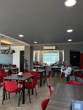 Imagen del bar/restaurante del Hotel Fenix, Cúcuta. Foto 1