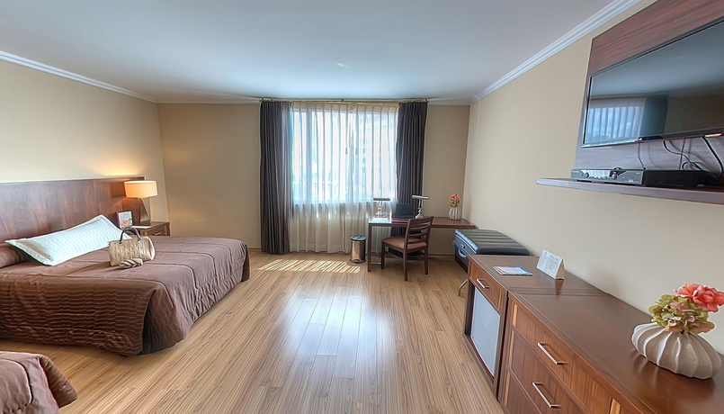 Imagen de la habitación del Hotel Fenix, El Inca. Foto 2