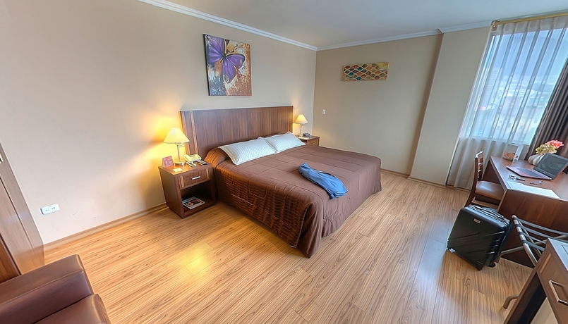 Imagen de la habitación del Hotel Fenix, El Inca. Foto 10