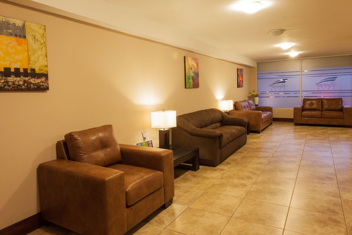 Imagen de los interiores del Hotel Fenix, El Inca. Foto 19