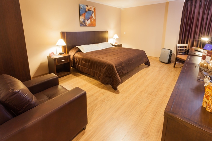 Imagen de la habitación del Hotel Fenix, El Inca. Foto 14