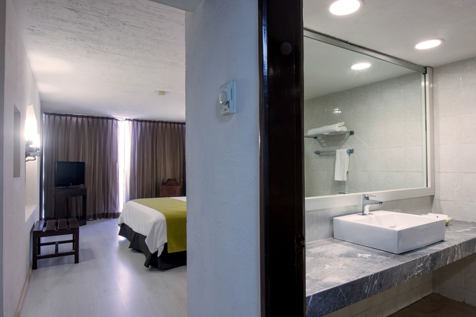 Imagen de la habitación del Hotel Fenix, Guadalajara. Foto 10