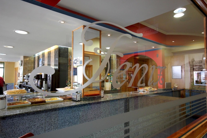 Imagen del bar/restaurante del Hotel Fenix, Salamanca. Foto 2