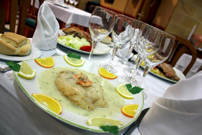 Imagen del bar/restaurante del Hotel Fenix, Salamanca. Foto 6