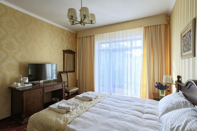 Imagen de la habitación del Hotel Fenix Town. Foto 17