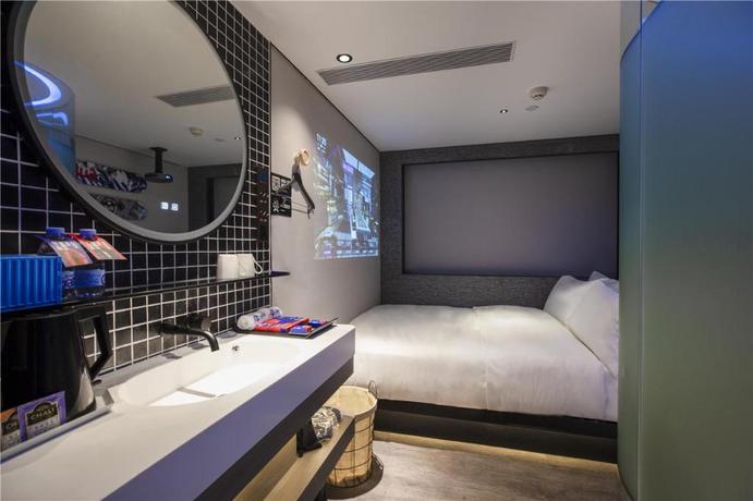 Imagen de la habitación del Hotel Fenk Attitude Hotel. Foto 5